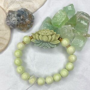 Lemon Jade with Lotus Carving Bracelet
